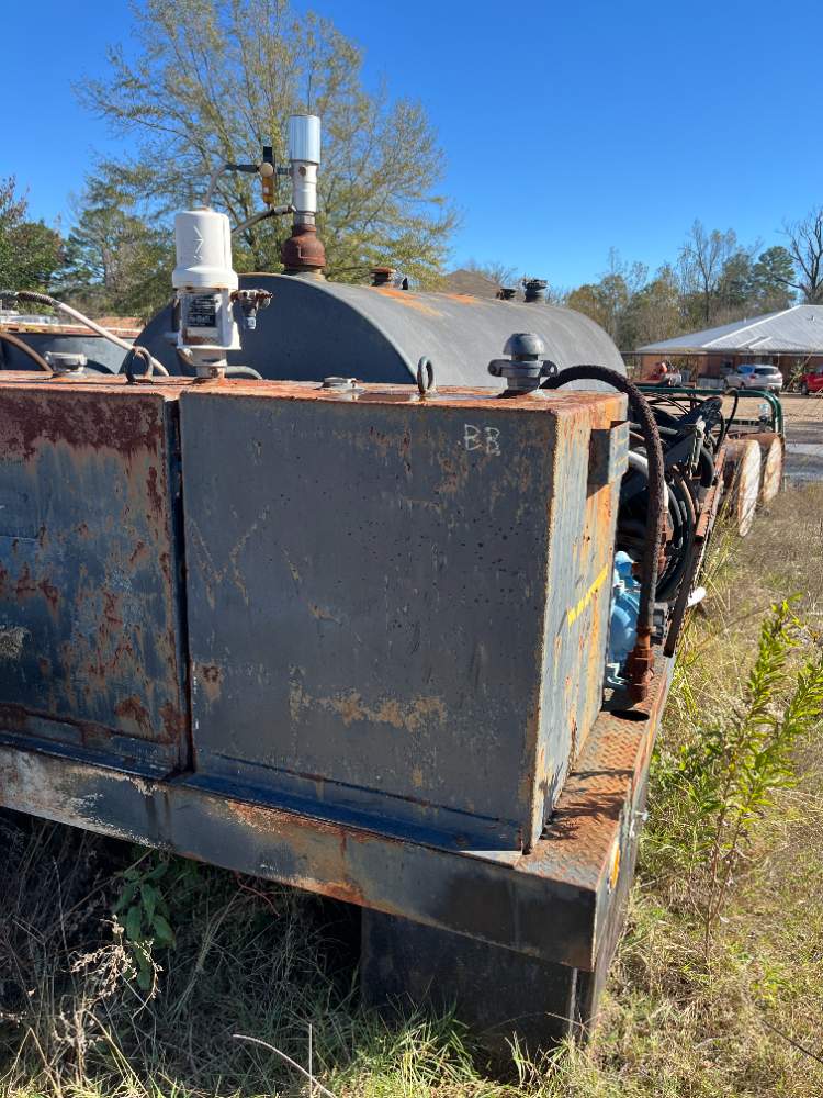 Heavy Duty Tank Trailer – With Pump &amp; Hose Reels