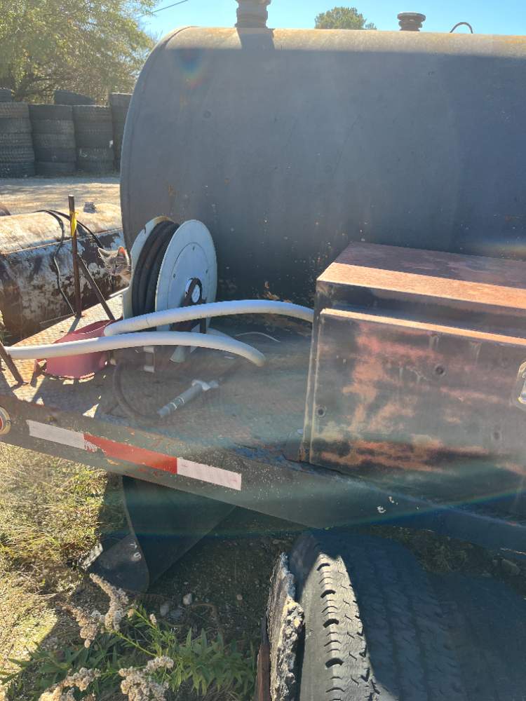 Heavy Duty Tank Trailer – With Pump &amp; Hose Reels
